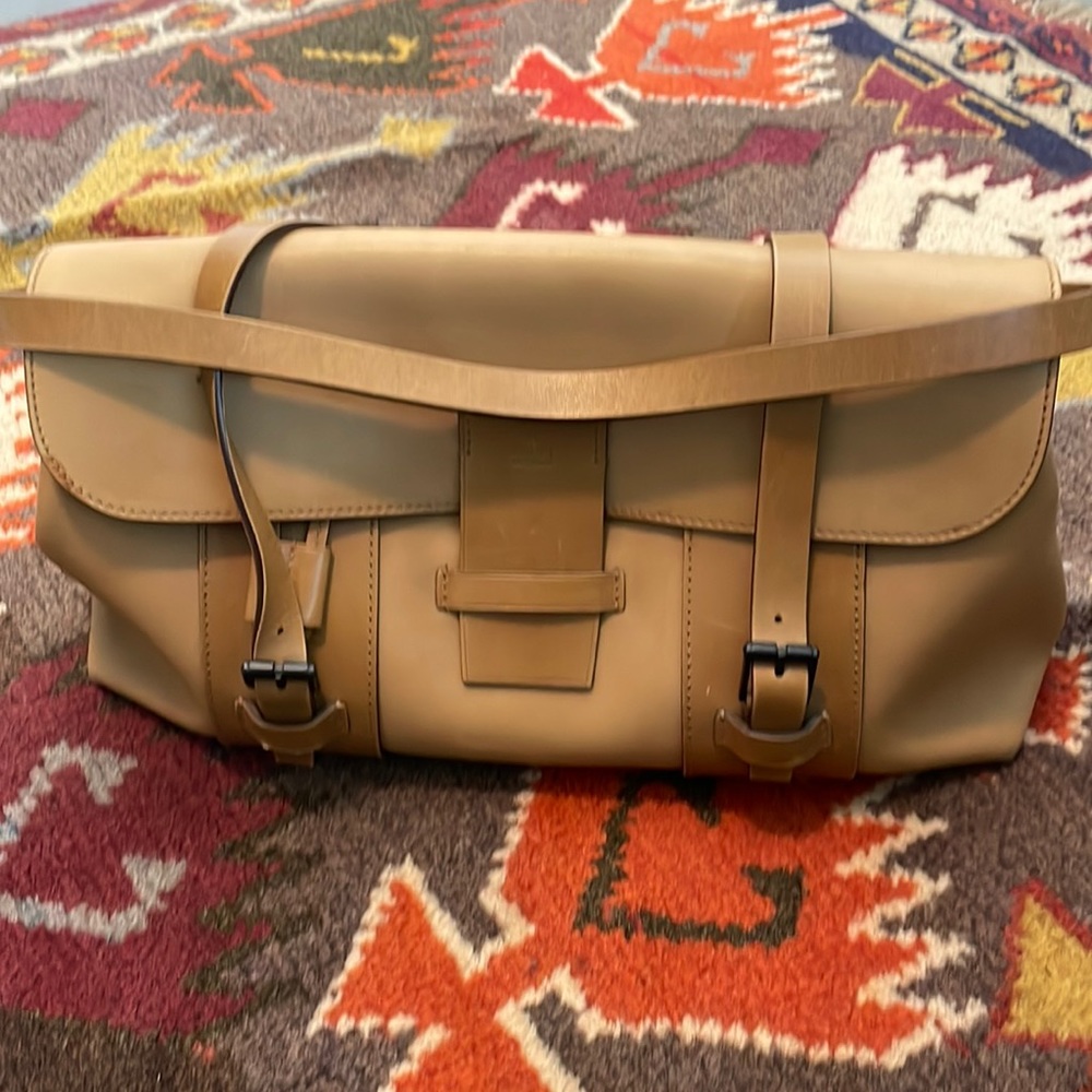 Gucci shoulder bag
